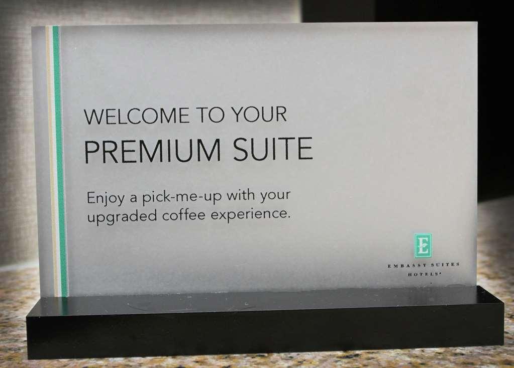 Embassy Suites Columbus - Airport Δωμάτιο φωτογραφία