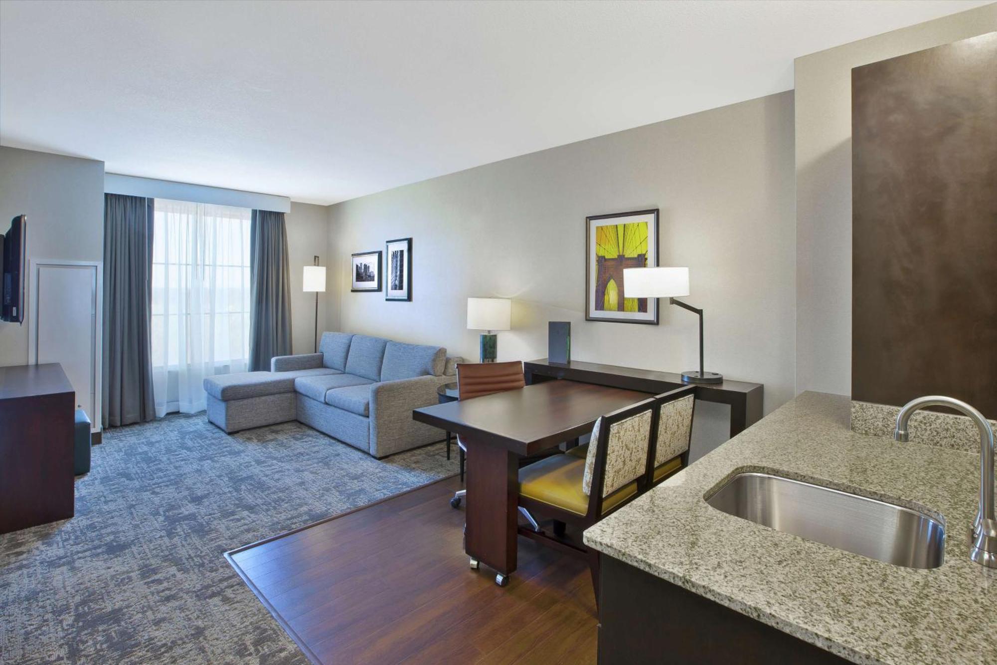 Embassy Suites Columbus - Airport Εξωτερικό φωτογραφία
