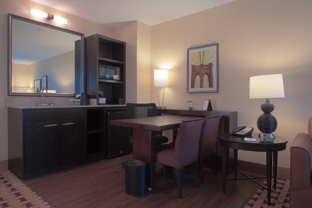 Embassy Suites Columbus - Airport Εξωτερικό φωτογραφία